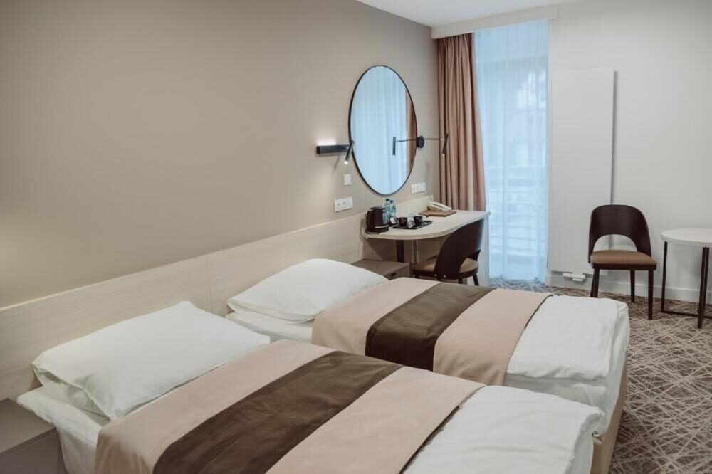 Standard Double or Twin Room - Hotel Termy Pałacowe